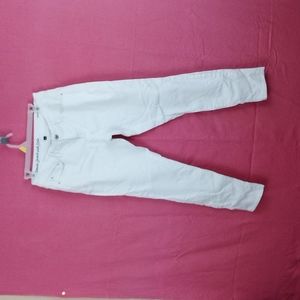 Ladies white  5 pocket stretch jeans